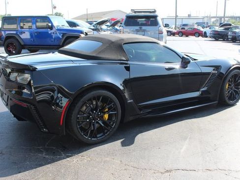 Used 2017 Chevrolet Corvette Z06 RWD image 10