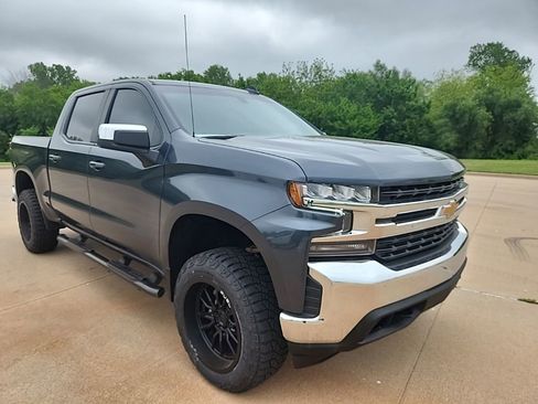 Used 2022 Chevrolet Silverado 1500 LT w/ Bed Protection Package AWD/4WD image 1