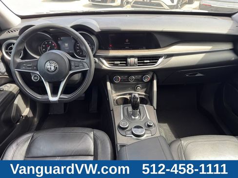 Used 2018 Alfa Romeo Stelvio Ti AWD/4WD image 27