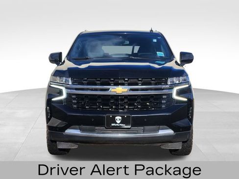 Used 2023 Chevrolet Suburban LS w/ Driver Alert Package image 3