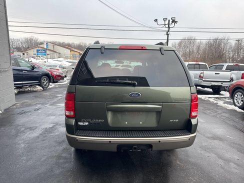 Used 2004 Ford Explorer Eddie Bauer image 7