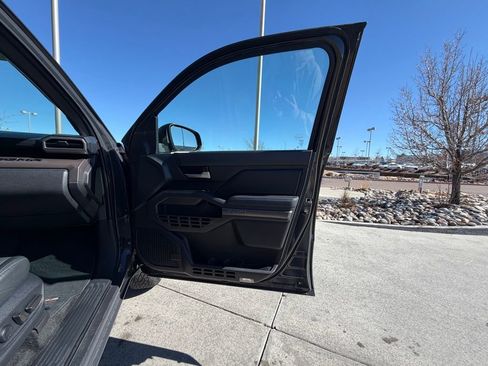 Used 2024 Toyota Tacoma TRD Off-Road w/ TRD Off Road Premium Package image 30