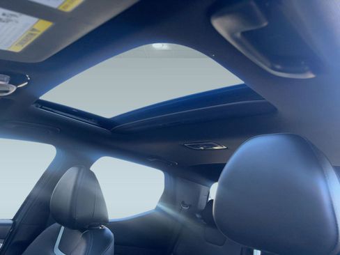 Used 2023 Hyundai Santa Cruz Limited w/ Cargo Package image 16