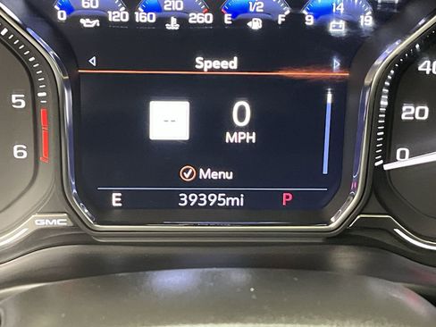 Certified 2022 GMC Sierra 1500 Denali w/ Denali Premium Package AWD/4WD image 18