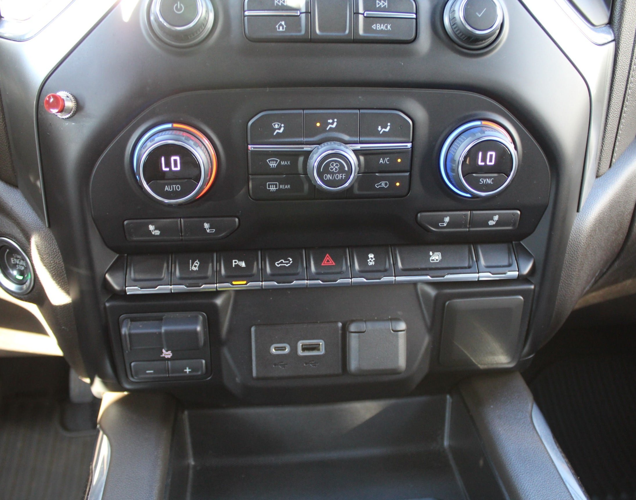 Used 2021 Chevrolet Silverado 2500 LT w/ Convenience Package AWD/4WD image 38