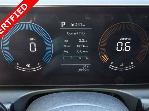 Certified 2025 Hyundai Santa Cruz SE image 26