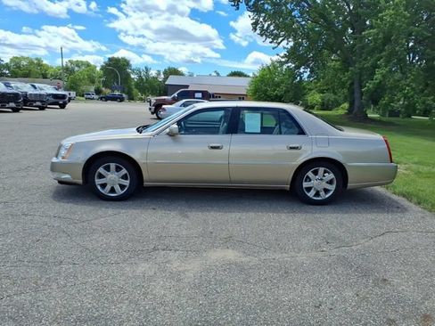 Used 2006 Cadillac DTS FWD image 7