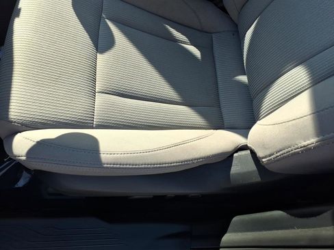 Used 2025 Subaru Legacy Premium image 6