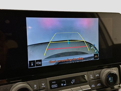 Used 2025 Toyota Grand Highlander XLE image 23