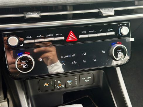 New 2026 Hyundai Santa Cruz SEL FWD image 32