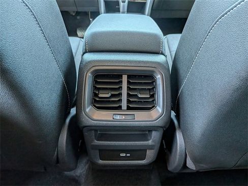 Certified 2024 Volkswagen Taos SE image 14