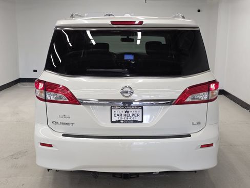 Used 2013 Nissan Quest LE w/ Protection Pkg FWD image 9