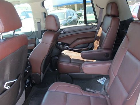 Used 2016 Chevrolet Tahoe LTZ AWD/4WD image 9