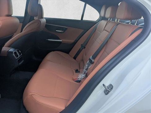 Used 2025 Mercedes-Benz C 300 Sedan image 15