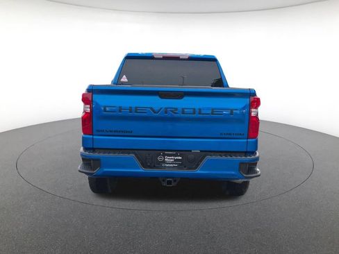 Used 2024 Chevrolet Silverado 1500 Custom w/ Turbomax Blackout Package AWD/4WD image 6