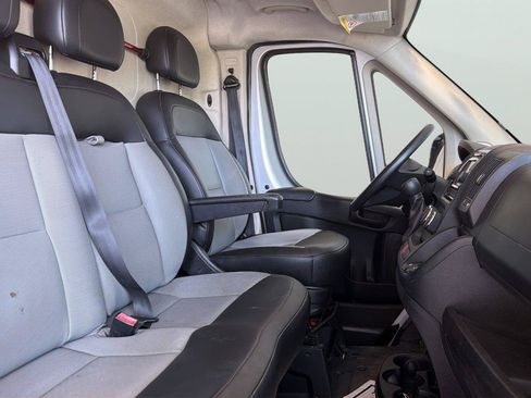 Used 2017 RAM ProMaster 2500 w/ Interior Convenience Group FWD image 14