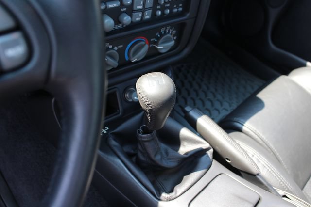 Used 2002 Pontiac Firebird Trans Am RWD image 30