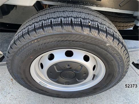 Used 2023 Ford Transit 150 Medium Roof image 22