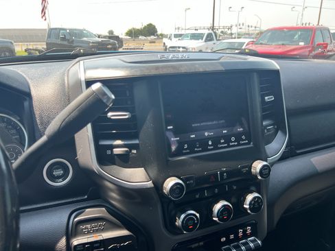 Used 2021 RAM 3500 Big Horn w/ Level 1 Equipment Group AWD/4WD image 10