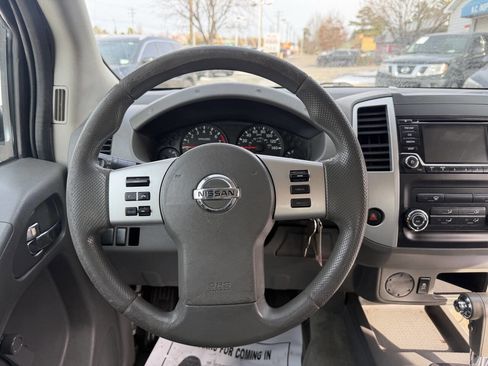 Used 2018 Nissan Frontier S image 20