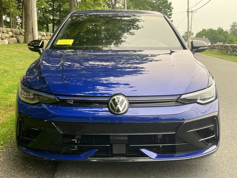 Used 2025 Volkswagen Golf w/ Euro Style Package AWD/4WD image 25