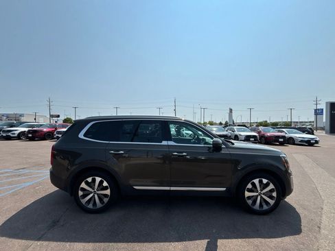 Used 2020 Kia Telluride S AWD/4WD image 4