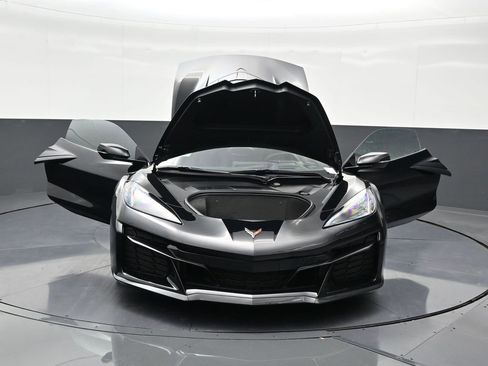 Used 2026 Chevrolet Corvette Z06 image 35