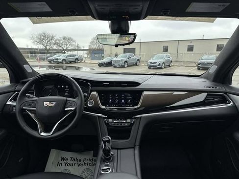 Certified 2025 Cadillac XT6 Premium Luxury w/ Platinum Package AWD/4WD image 72