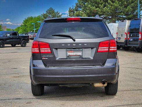 Used 2020 Dodge Journey SE w/ SE Popular Equipment Group FWD image 13