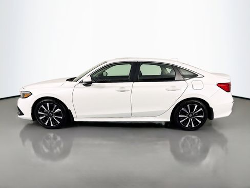 Certified 2024 Honda Civic EX image 8