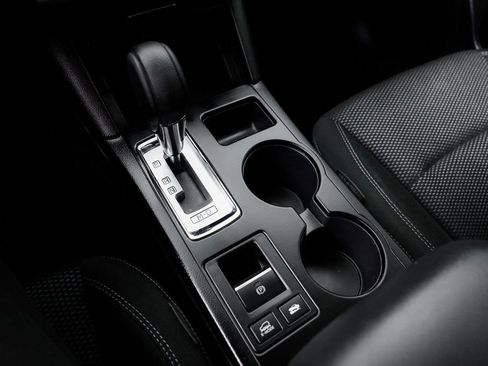 Used 2018 Subaru Outback 2.5i image 25