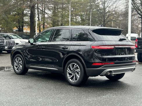 Used 2025 Lincoln Corsair AWD image 4