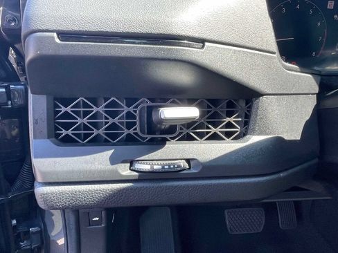 Used 2025 Honda Accord SE image 19
