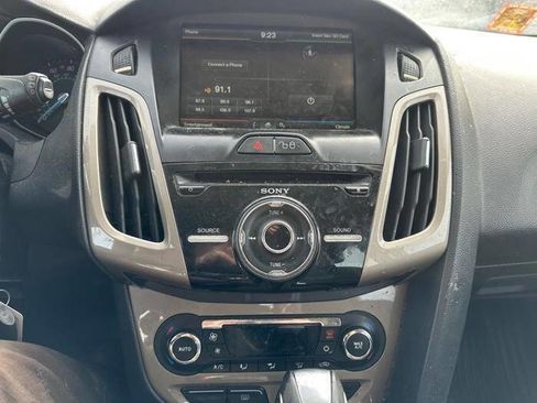 Used 2012 Ford Focus SEL image 36