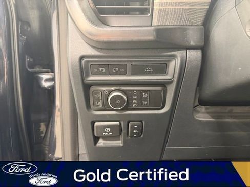 Certified 2022 Ford F150 Platinum w/ Equipment Group 701A High image 21