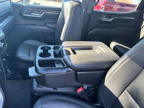 Used 2024 GMC Sierra 1500 SLT image 27