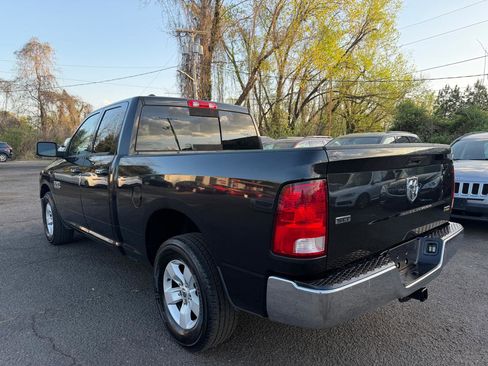 Used 2018 RAM 1500 Classic SLT image 7
