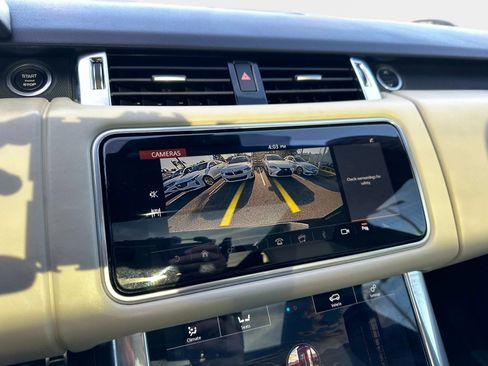 Used 2020 Land Rover Range Rover Sport HST image 24