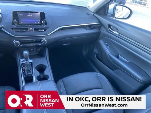Used 2022 Nissan Altima 2.5 S image 19