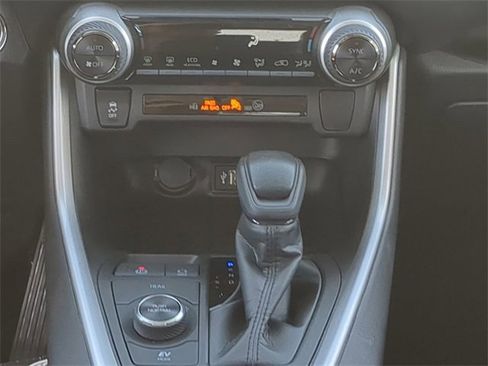 Certified 2025 Toyota RAV4 XLE image 19