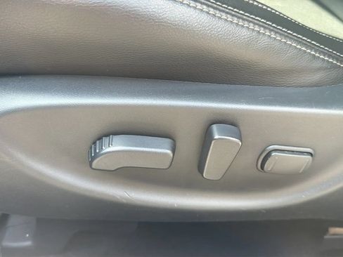 Used 2020 Nissan Maxima 3.5 SV w/ Floor Mat Group FWD image 12