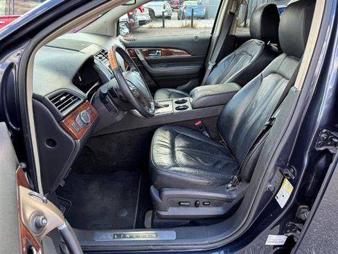 Used 2014 Lincoln MKX FWD w/ Equipment Group 102A image 8