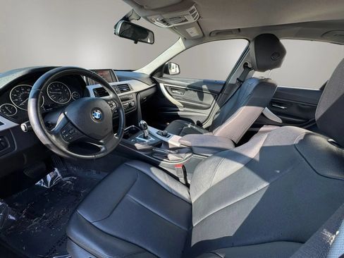Used 2015 BMW 320i Sedan RWD image 11