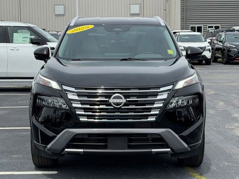 Used 2025 Nissan Rogue SL FWD image 10