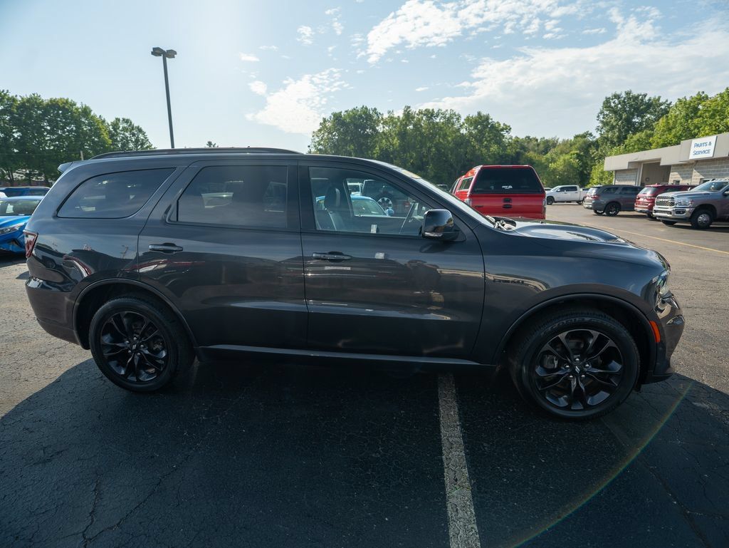 Used 2025 Dodge Durango R/T AWD/4WD image 5
