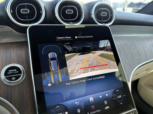 Certified 2025 Mercedes-Benz GLC 300 image 25