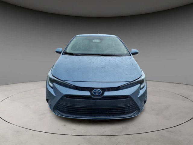 Used 2024 Toyota Corolla LE FWD image 3