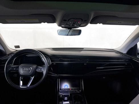 Used 2023 Audi Q8 Premium w/ Convenience Package AWD/4WD image 12