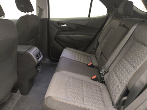 Used 2024 Chevrolet Equinox LT FWD image 18