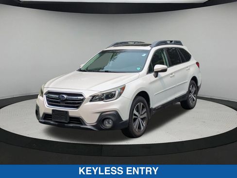 Used 2018 Subaru Outback 2.5i Limited AWD/4WD image 8